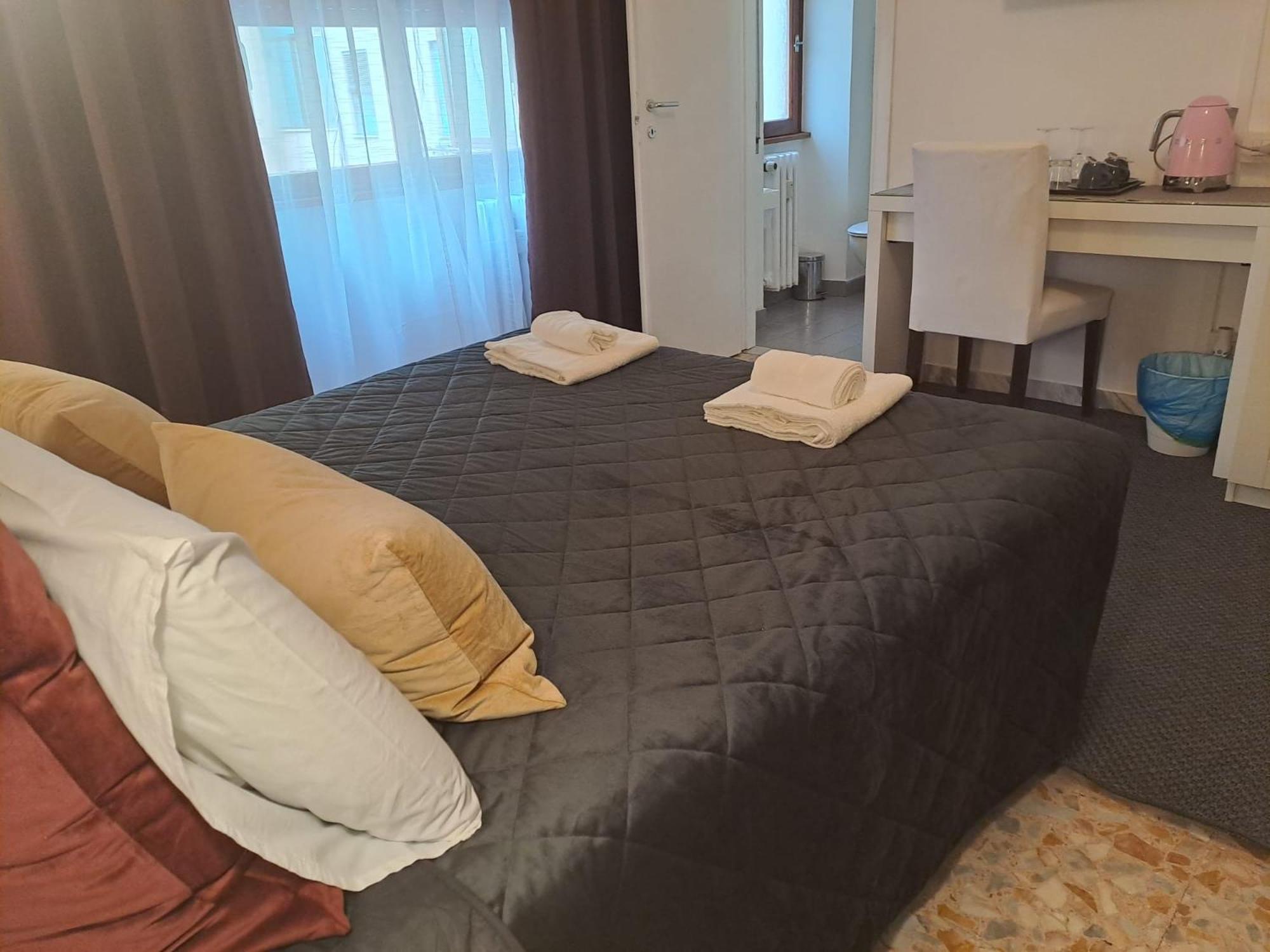 فندق Appia Avenue 639 روما المظهر الخارجي الصورة